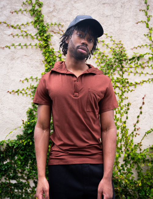 T shirt with hoodie pocket sales